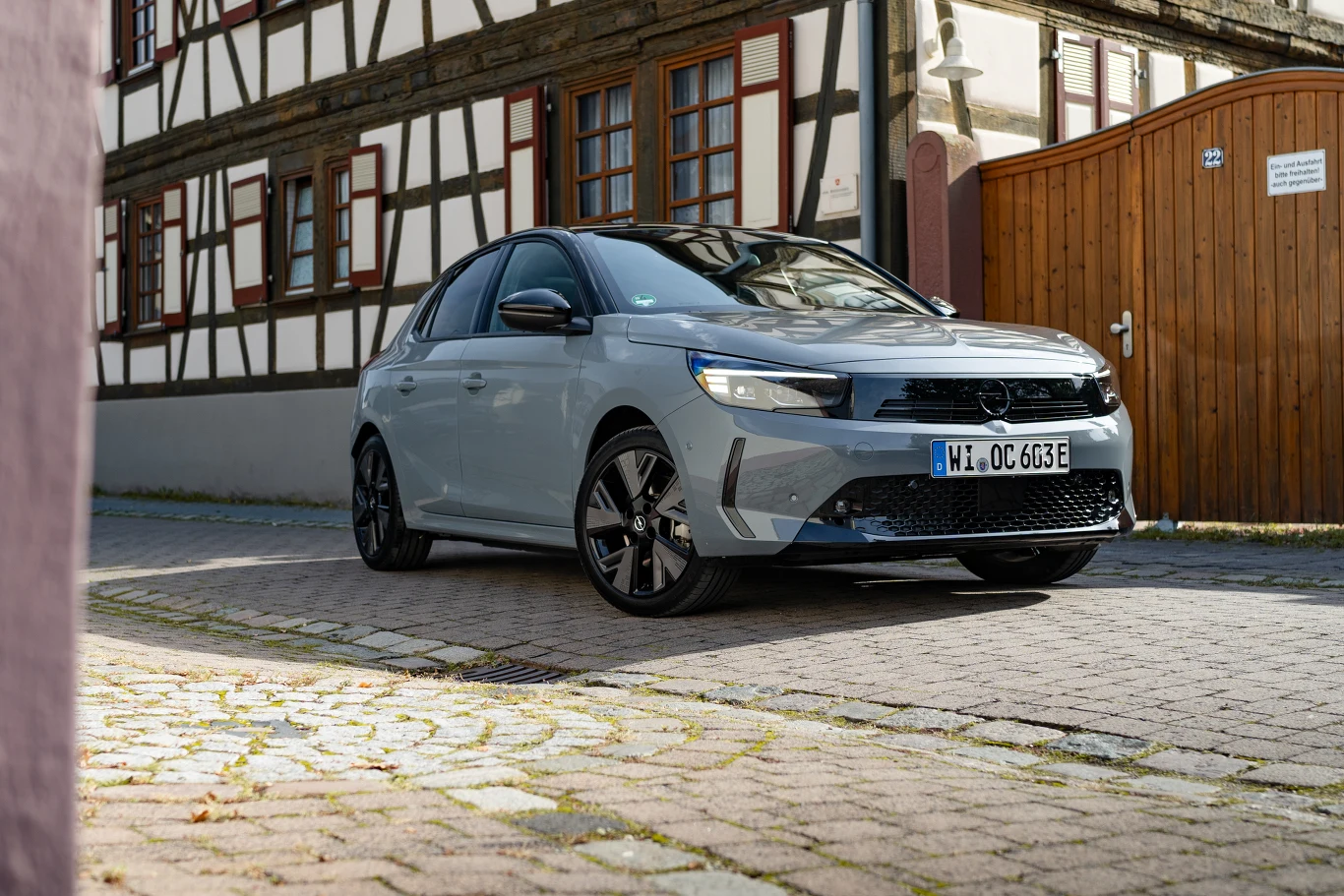  Opel Corsa w ramach promocji dla rocznika produkcyjnego 2025 kosztuje co najmniej 74 900 zł.