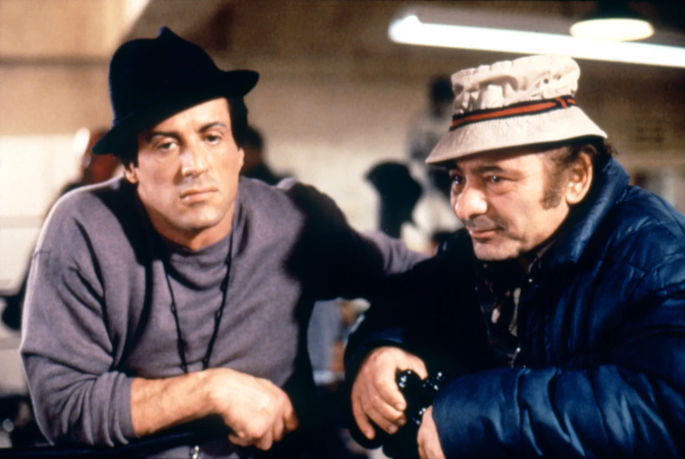 Burt Young i Sylvester Stallone w 1990 roku Burt Young i Sylvester Stallone w 1990 roku