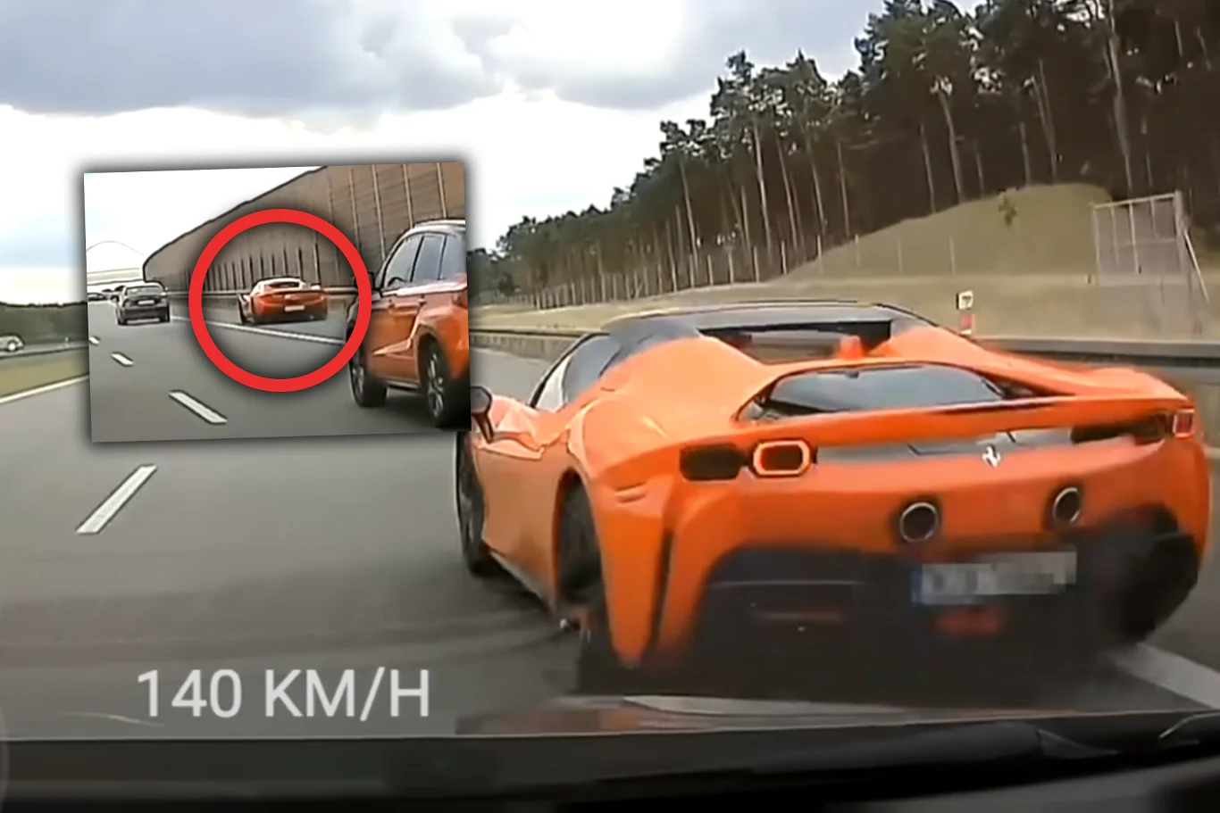 Ścigali się po autostradzie A1. Kierowcy Ferrari stwarzali ogromne zagrożenie/YouTube STOP CHAM Ścigali się po autostradzie A1. Kierowcy Ferrari stwarzali ogromne zagrożenie/YouTube STOP CHAM