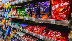 Nestle notuje wyniki gorsze od oczekiwań. Analitycy obwiniają za duże podwyżki cen