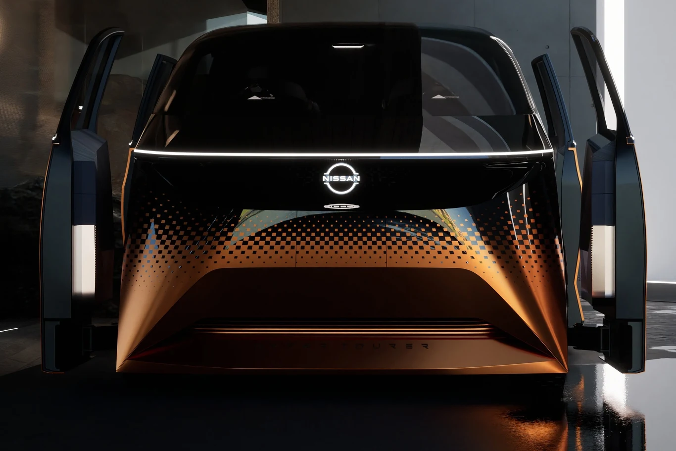Nissan Hyper Tourer