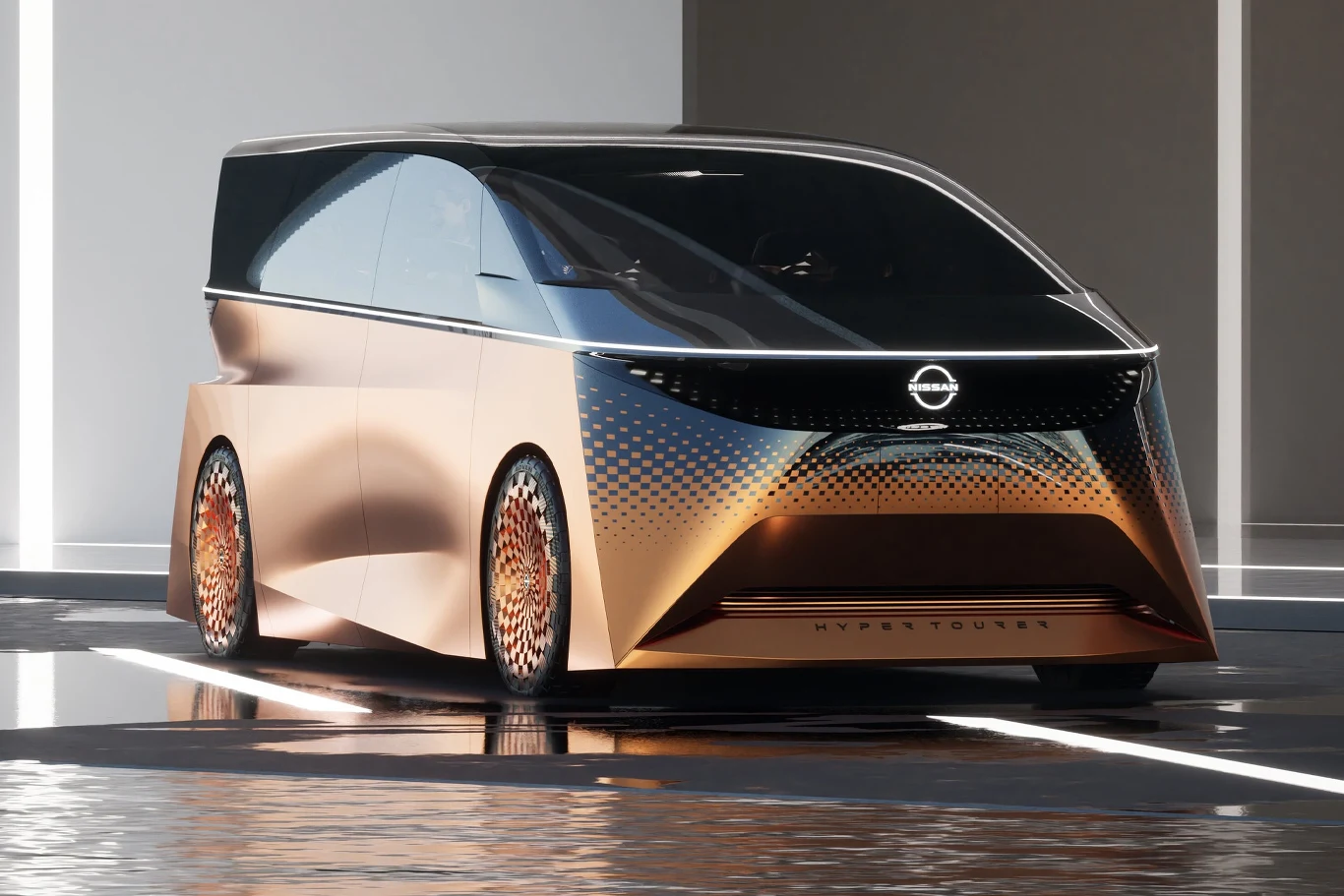 Nissan Hyper Tourer
