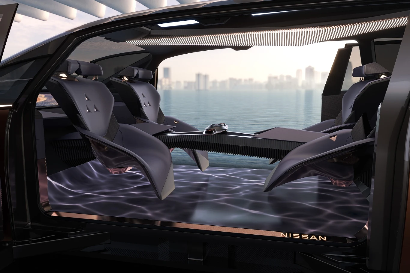 Nissan Hyper Tourer
