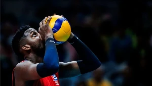 Kłopoty znanego siatkarza. W ojczyźnie spotkały go przykrości