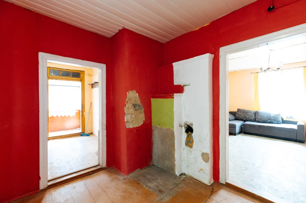 Nasz nowy dom. Dom Agnieszki i Macieja przed remontem Nasz nowy dom. Dom Agnieszki i Macieja przed remontem