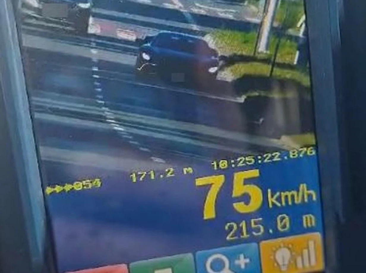Policjanci złapali kierowcę Ferrari. Takiej odpowiedzi się raczej nie spodziewali 