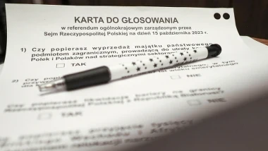 Referendum ogólnokrajowe 2023. Karta do glosowania. Zdjęcie Ilustracyjne