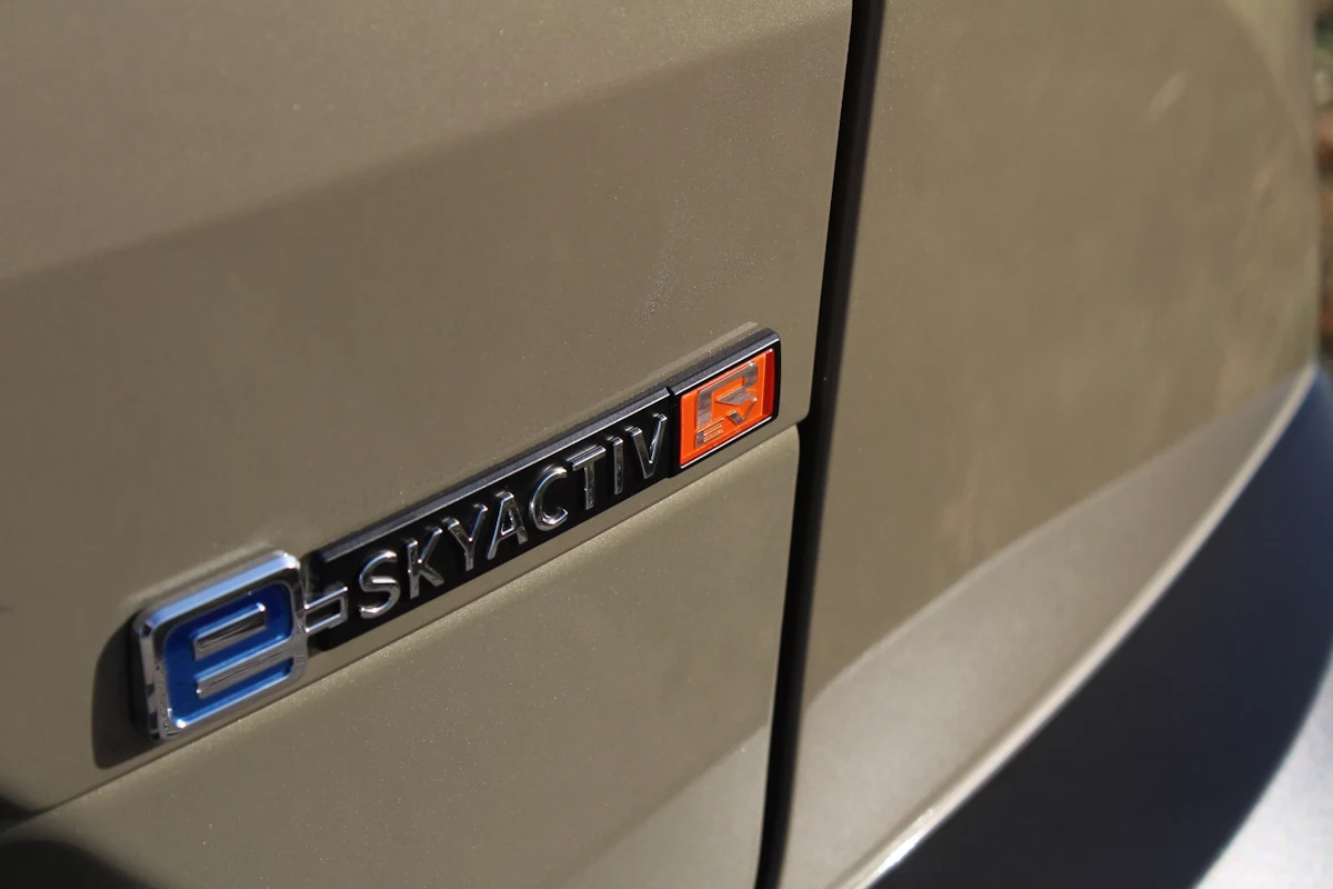 Mazda MX-30 E-Skyactiv R-EV Mazda MX-30 E-Skyactiv R-EV