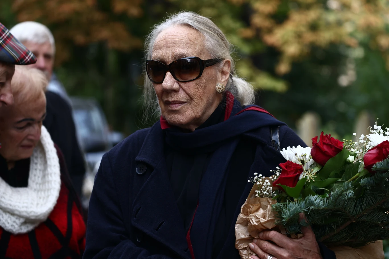 Maja Komorowska na pogrzebie Stanisława Radwana Maja Komorowska na pogrzebie Stanisława Radwana