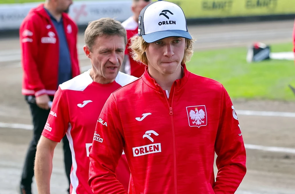 Mateusz Cierniak. Z tyłu jego tata Mirosław Cierniak. Mateusz Cierniak. Z tyłu jego tata Mirosław Cierniak.