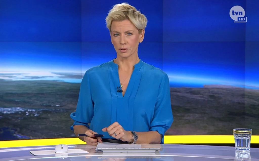 Anita Werner w "Faktach" /Screen: https://player.pl/playerplus/programy-online/fakty-odcinki,516/