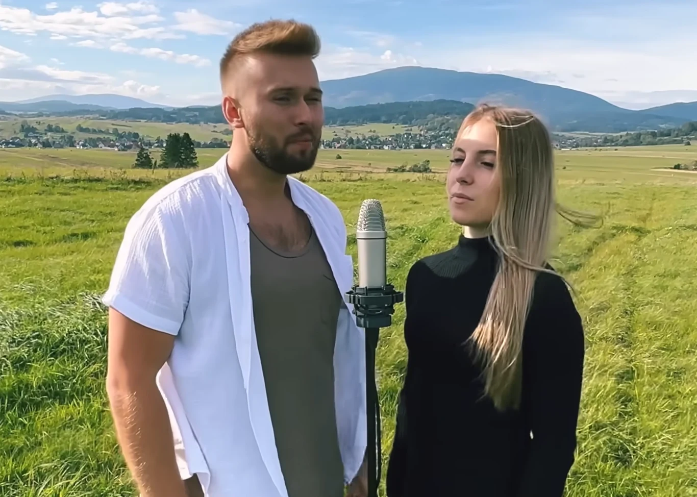 Szymon Grzybacz i Gosia Młynarczyk nagrali swoją wersję przeboju Smolastego i Dody Szymon Grzybacz i Gosia Młynarczyk nagrali swoją wersję przeboju Smolastego i Dody