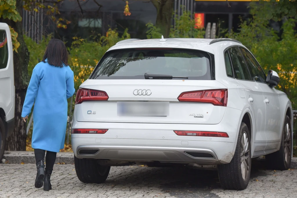 Katarzyna Cichopek w błękicie oceanu wychodzi z TVP Katarzyna Cichopek w błękicie oceanu wychodzi z TVP