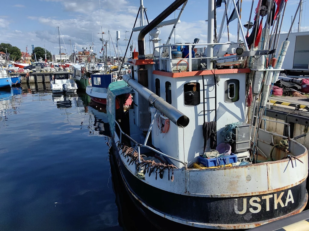 UE zdecydowała ws. połowu śledzi w 2024 roku. Na zdjęciu port w Ustce
