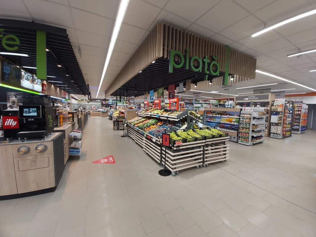 Rumuńska sieć sklepów Profi idzie na sprzedaż. W grze Biedronka, Dino czy Żabka