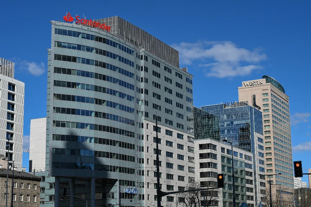 Santander Bank Polska namawia frankowiczów do zawierania ugód. Zdj. ilustracyjne