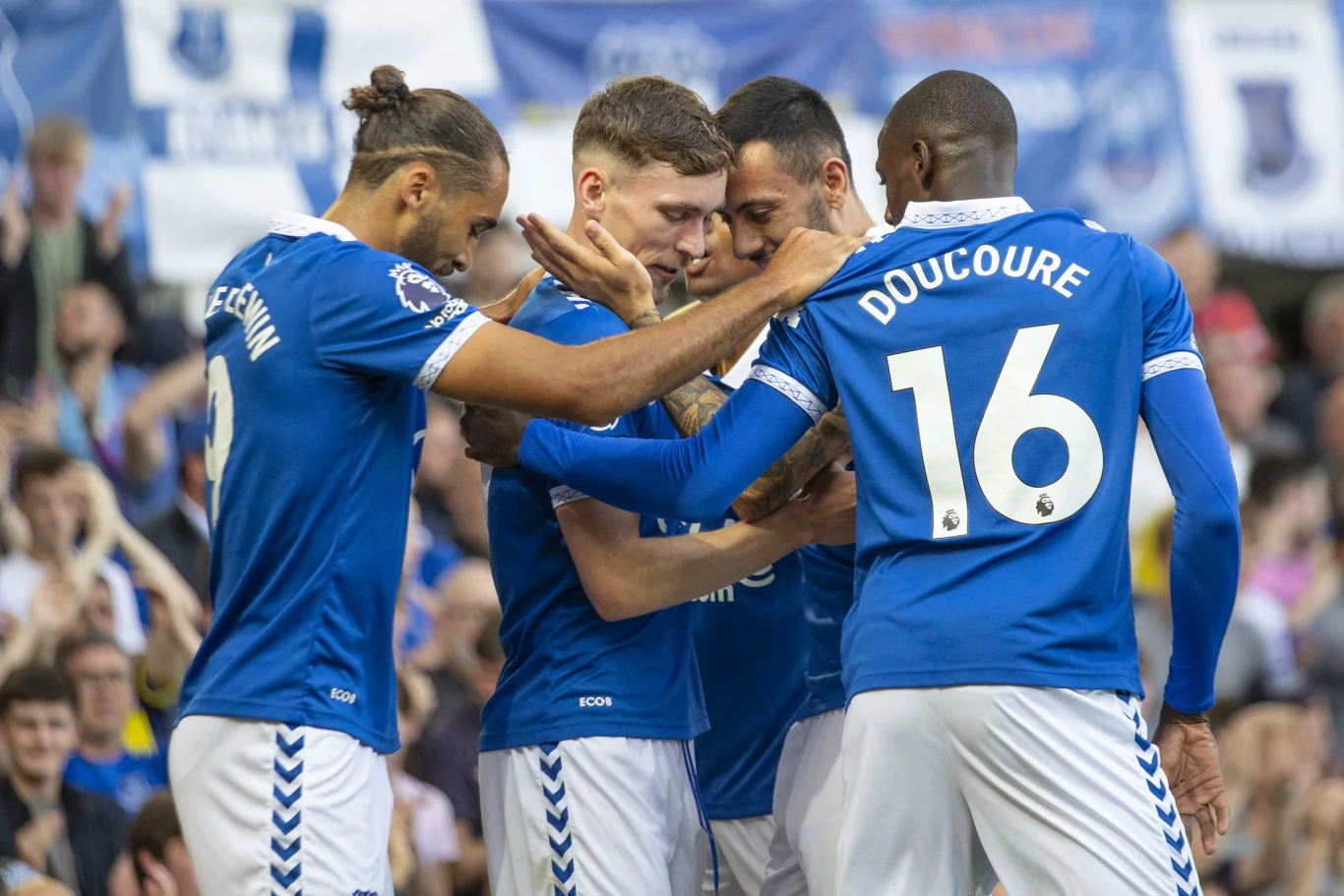 Everton jest jednym z faworytów do spadku z Premier League