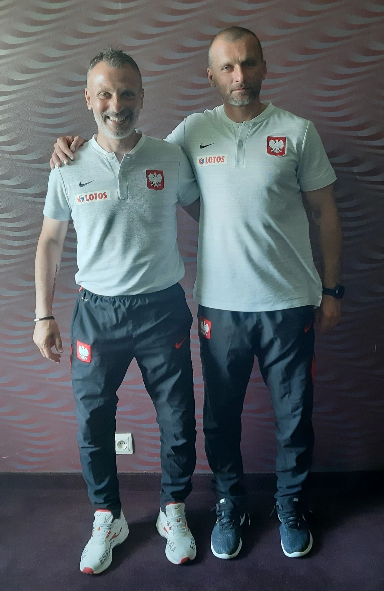 Trener Przemysław Kostyk (z lewej)