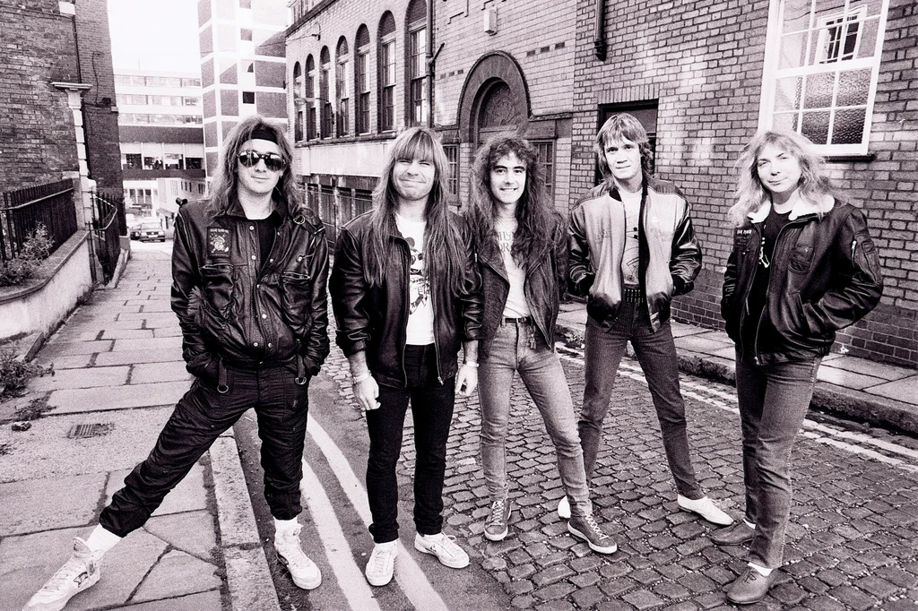 Iron Maiden we wrześniu 1984 r. - od lewej: Adrian Smith, Bruce Dickinson, Steve Harris, Nicko McBrain i Dave Murray