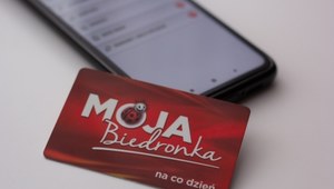 Karta Moja Biedronka ma ukrytą funkcją. Niewielu użytkowników ją zna