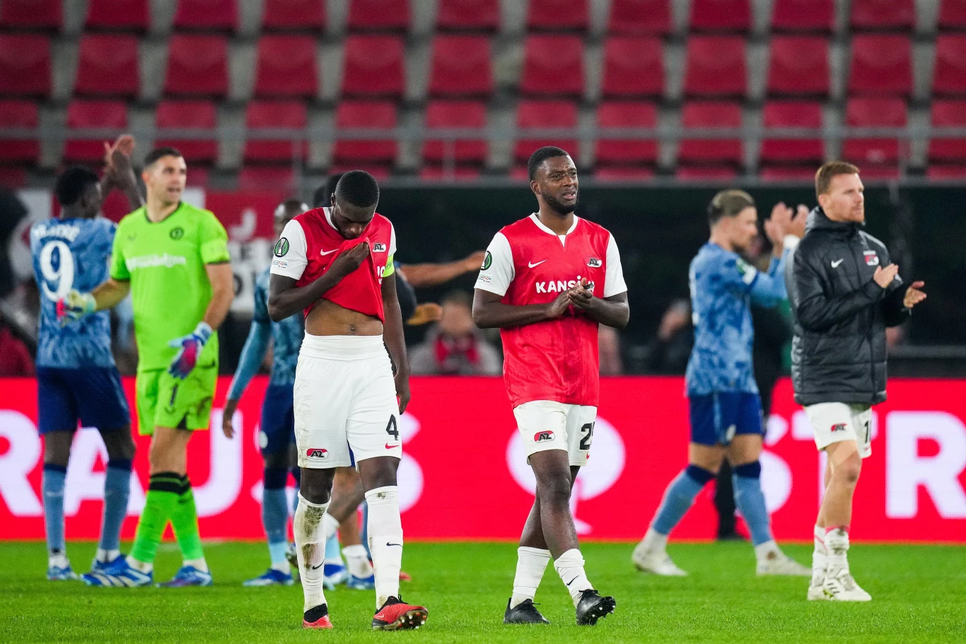 AZ Alkmaar przegrało z Aston Villą aż 1:4 i spadło na ostatnie miejsce w tabeli