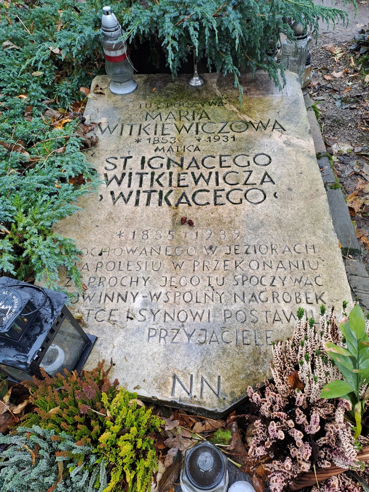 Symboliczny nagrobek Witkacego 