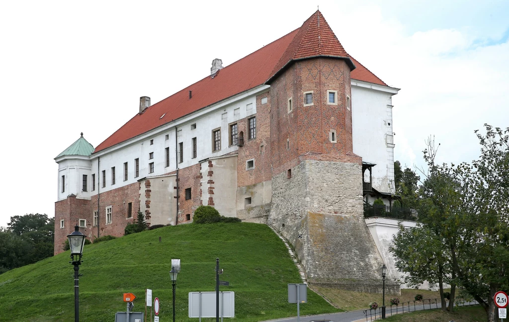 Będziecie w mieście ojca Mateusza? W listopadzie koniecznie zajrzyjcie do zamku