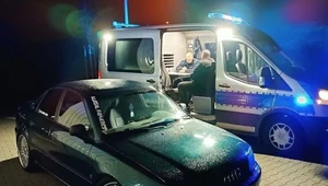 Wrocławska policja przeprowadziła akcję wymierzoną w fanów nielegalnych wyścigów i tuningu.