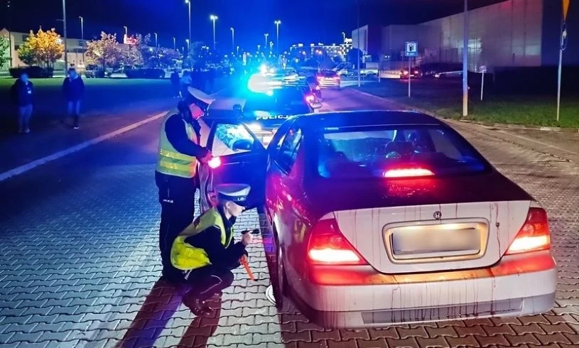 Policjanci przeprowadzili w sumie 442 kontrole.