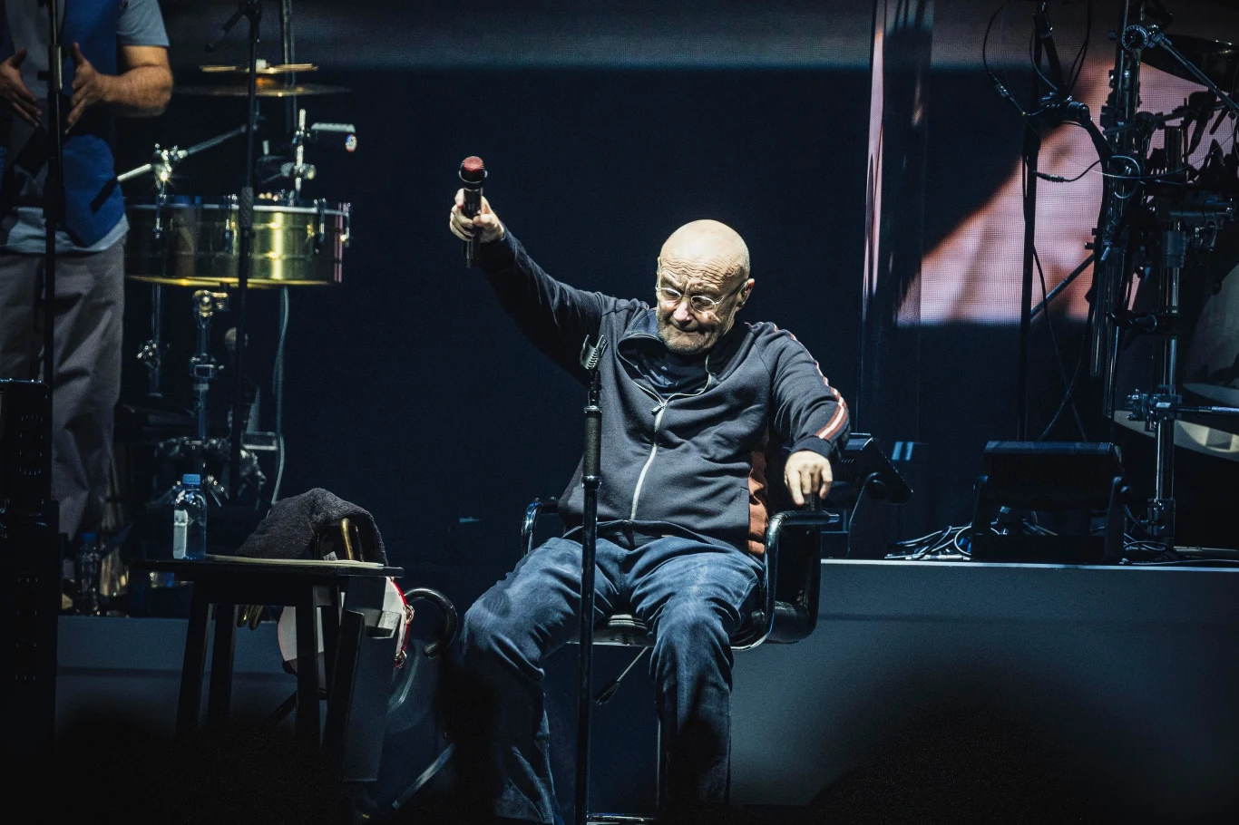 Phil Collins od zakończenia trasy Genesis nie pojawia się publicznie - na zdjęciu w Berlinie w marcu 2022 r. Phil Collins od zakończenia trasy Genesis nie pojawia się publicznie - na zdjęciu w Berlinie w marcu 2022 r.