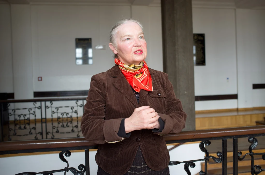 Jadwiga Staniszkis Jadwiga Staniszkis