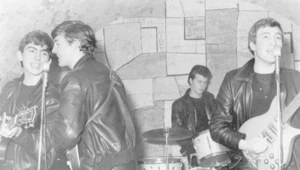 W The Beatles przed Ringo Starrem na perkusji grał Pete Best (na zdjęciu)