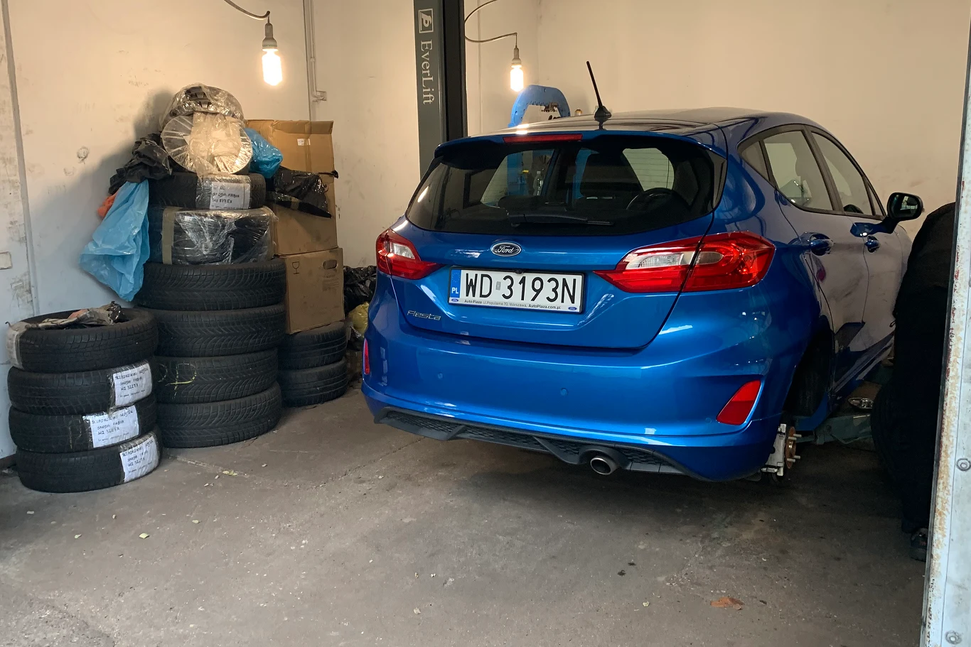 Im bliżej zimy, tym dłużej poczekamy na wolny termin u wulkanizatora