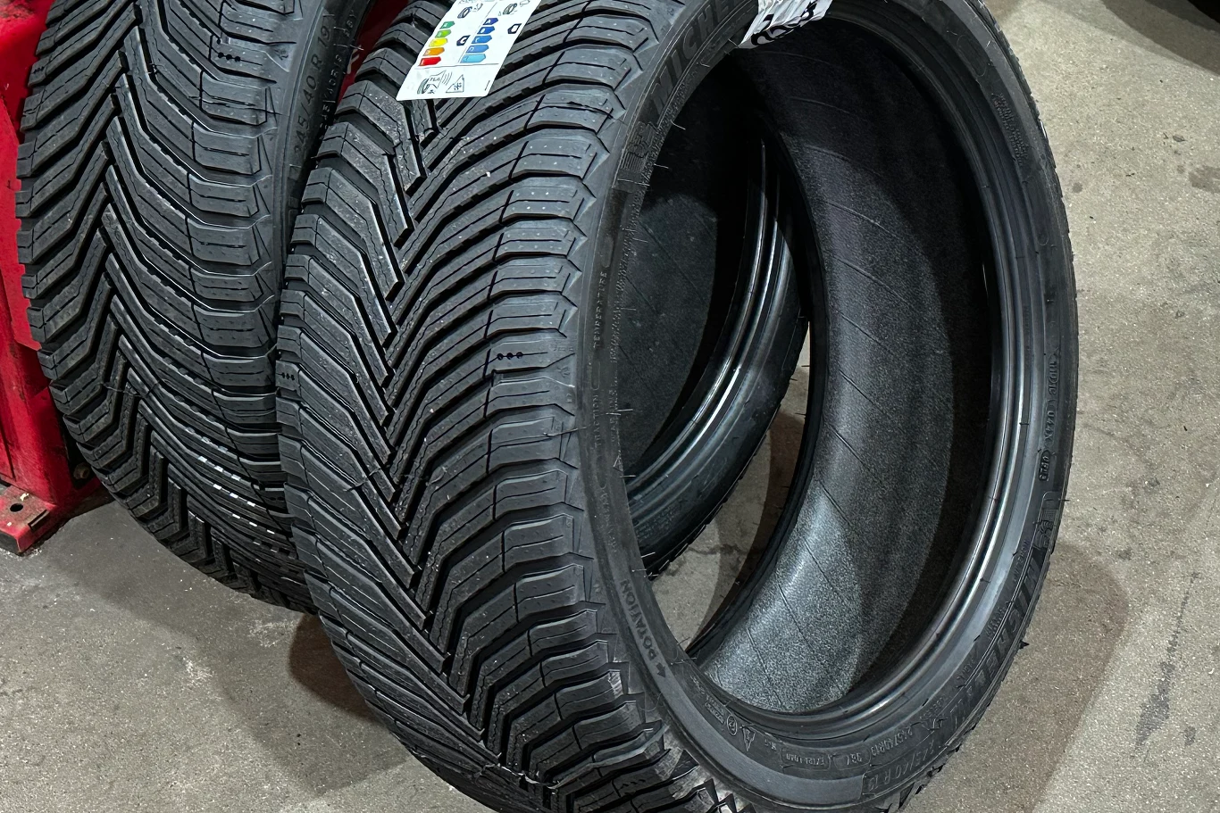 Opony po przygodach? Będą tańsze, ale raz naruszone będą bardziej podatne na uszkodzenia