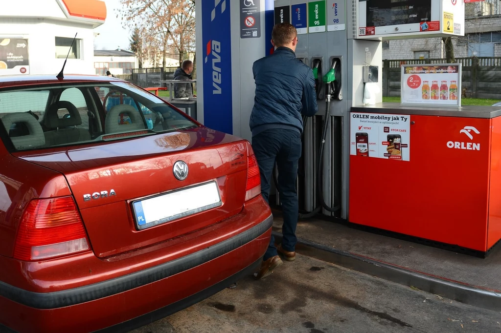 Ceny paliw znacząco wzrosły po wyborach i analitycy przewidują kolejne podwyżki