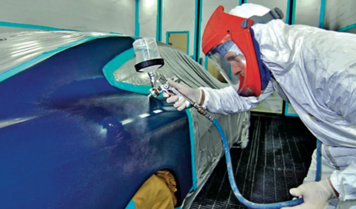 W ASO dobry lakiernik spokojnie zarobić może powyżej 10 tys. zł miesięcznie W ASO dobry lakiernik spokojnie zarobić może powyżej 10 tys. zł miesięcznie