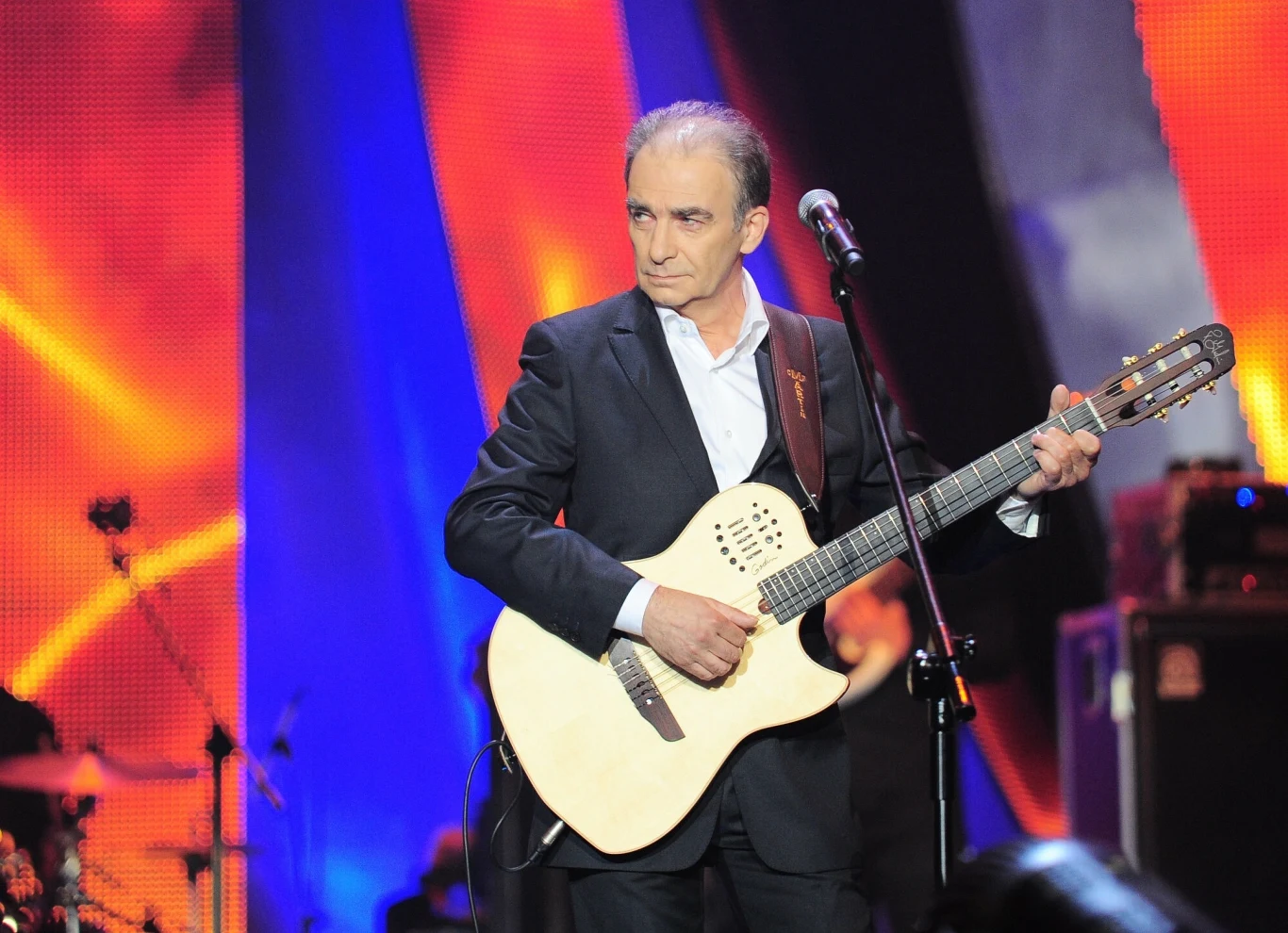 Seweryn Krajewski przez lata pozostawał liderem Czerwonych Gitar Seweryn Krajewski przez lata pozostawał liderem Czerwonych Gitar