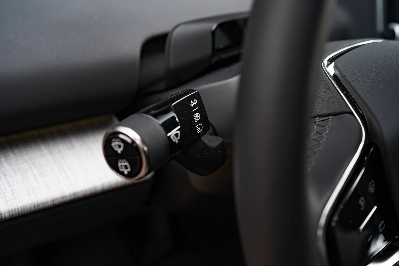 Pierwsza jazda nowym Volvo EX30