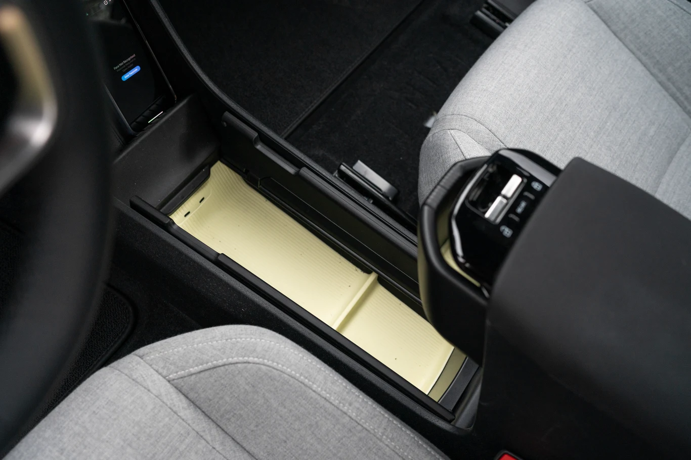 Pierwsza jazda nowym Volvo EX30