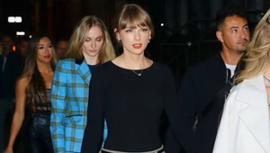 Taylor Swift wyznacza kolejny gorący trend. Czarne kozaki są hitem