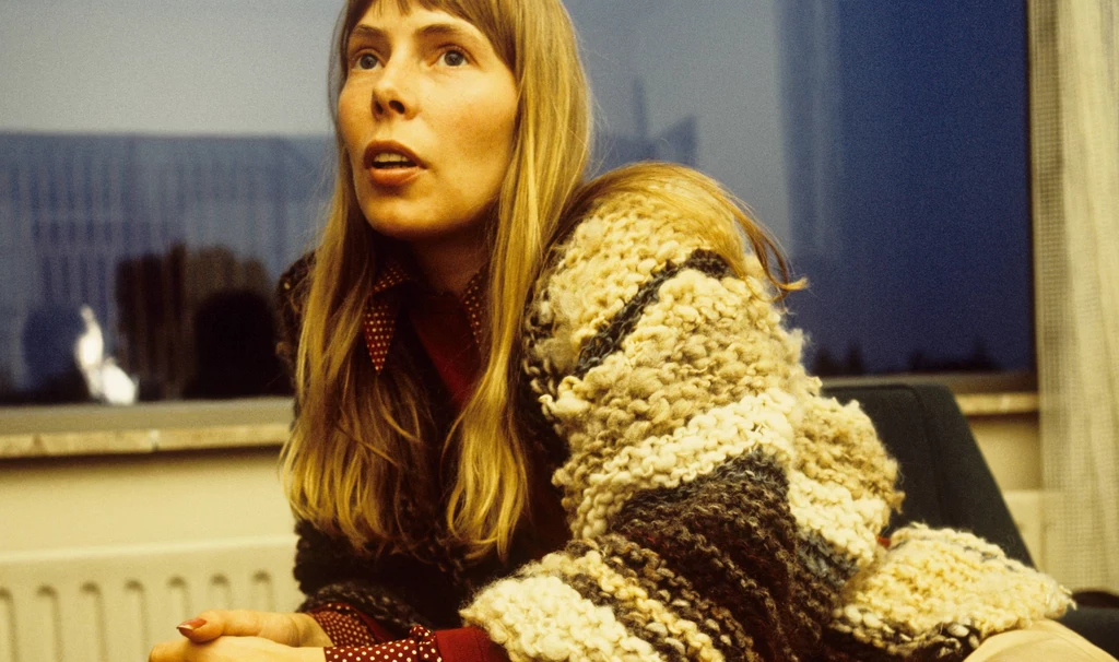 Joni Mitchell uznawana jest przez wielu za królową folku