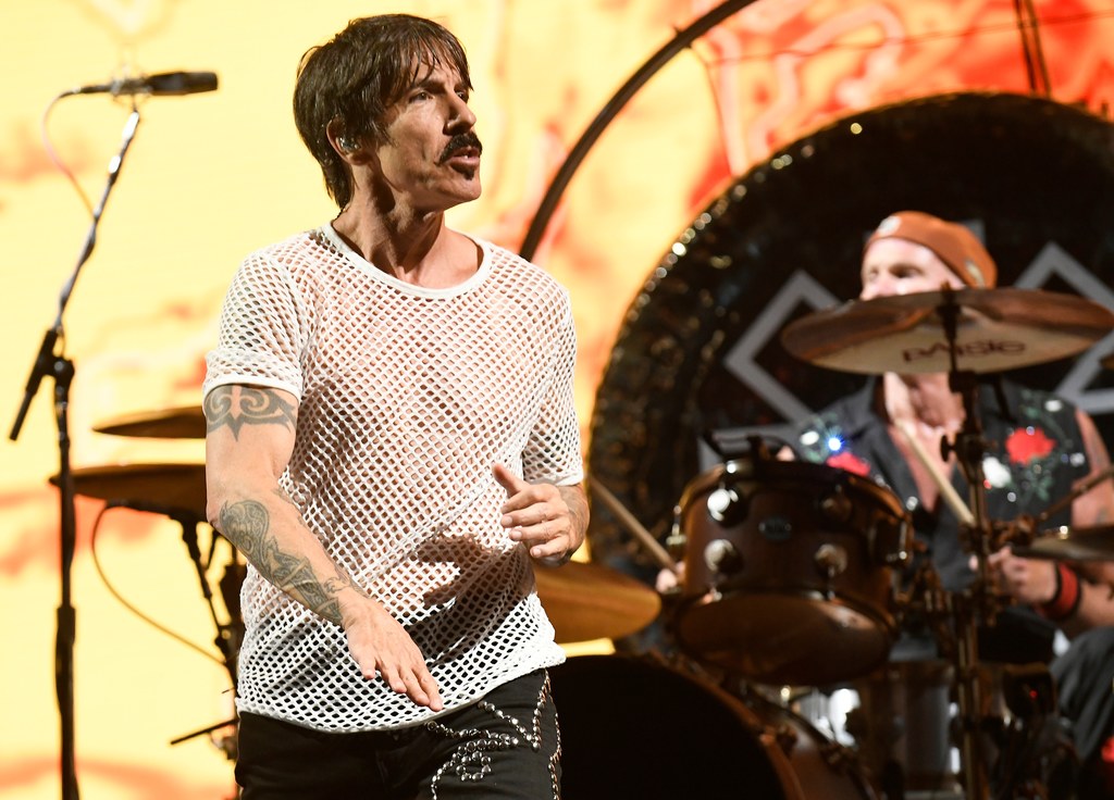 Anthony Kiedis jest wokalistą Red Hot Chili Peppers