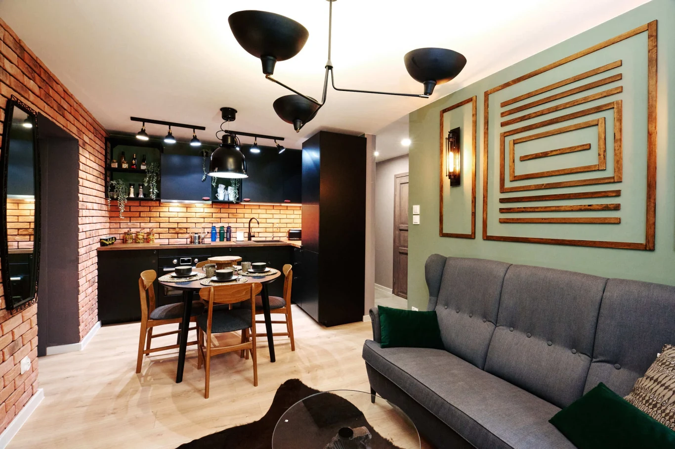 Nasz nowy dom. Odcinek 10. Mieszkanie po remoncie Nasz nowy dom. Odcinek 10. Mieszkanie po remoncie