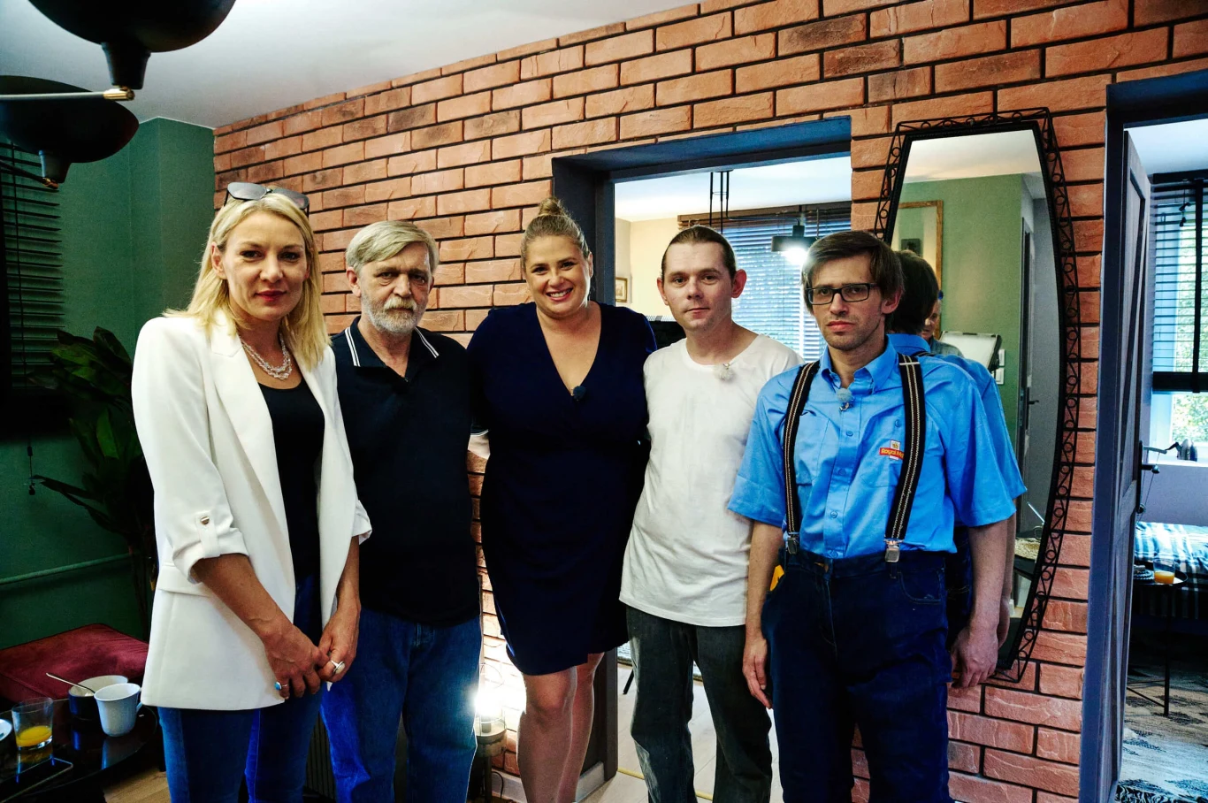 Nasz nowy dom. Odcinek 10. Rodzina w nowym mieszkaniu Nasz nowy dom. Odcinek 10. Rodzina w nowym mieszkaniu