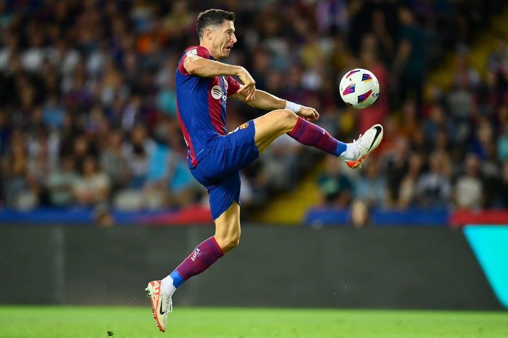 Robert Lewandowski (FC Barcelona) Robert Lewandowski (FC Barcelona)