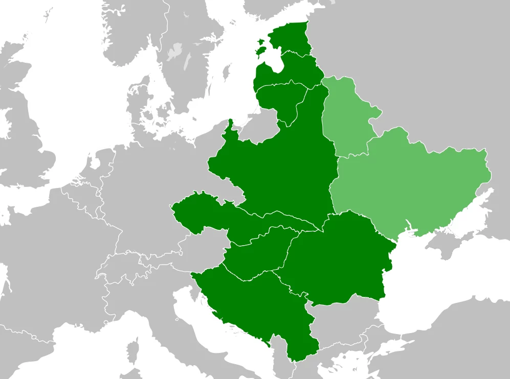 Jedna z idei zasięgu Międzymorza na bazie granic państw z 1922 roku. Jasnozielonym kolorem nie są zaznaczone granice według możliwej koncepcji federacyjnej, a zasięg terenów białoruskiej i ukraińskiej republik socjalistycznych ZSRR