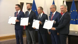 Liderzy opozycji pokazują, że mają większość. Umowa podpisana