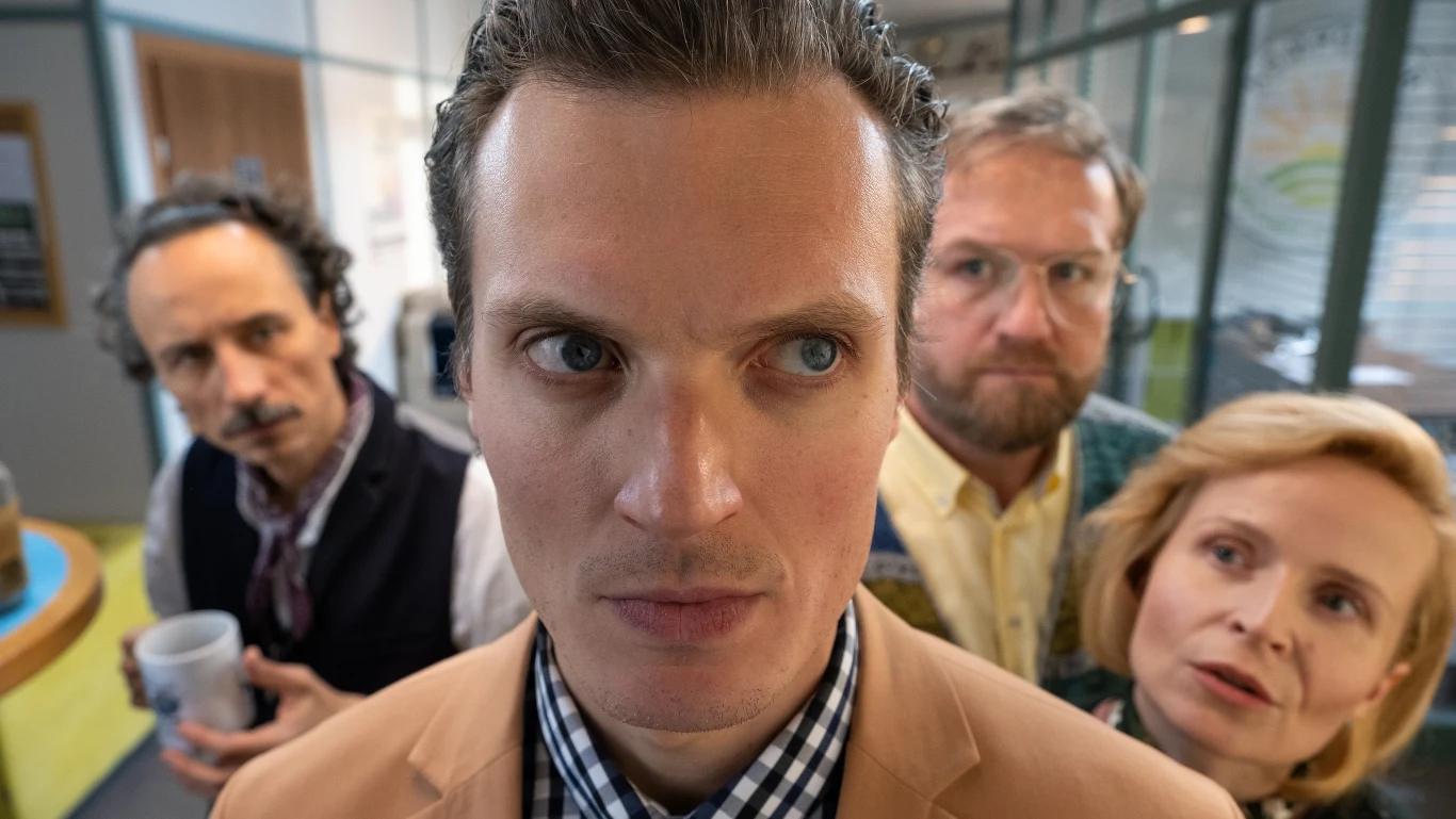 Mateusz Król w serialu "Camera Cafe. Nowe parzenie"