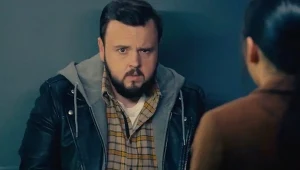 John Bradley gra jedną z głównych ról w serialu "Problem trzech ciał"