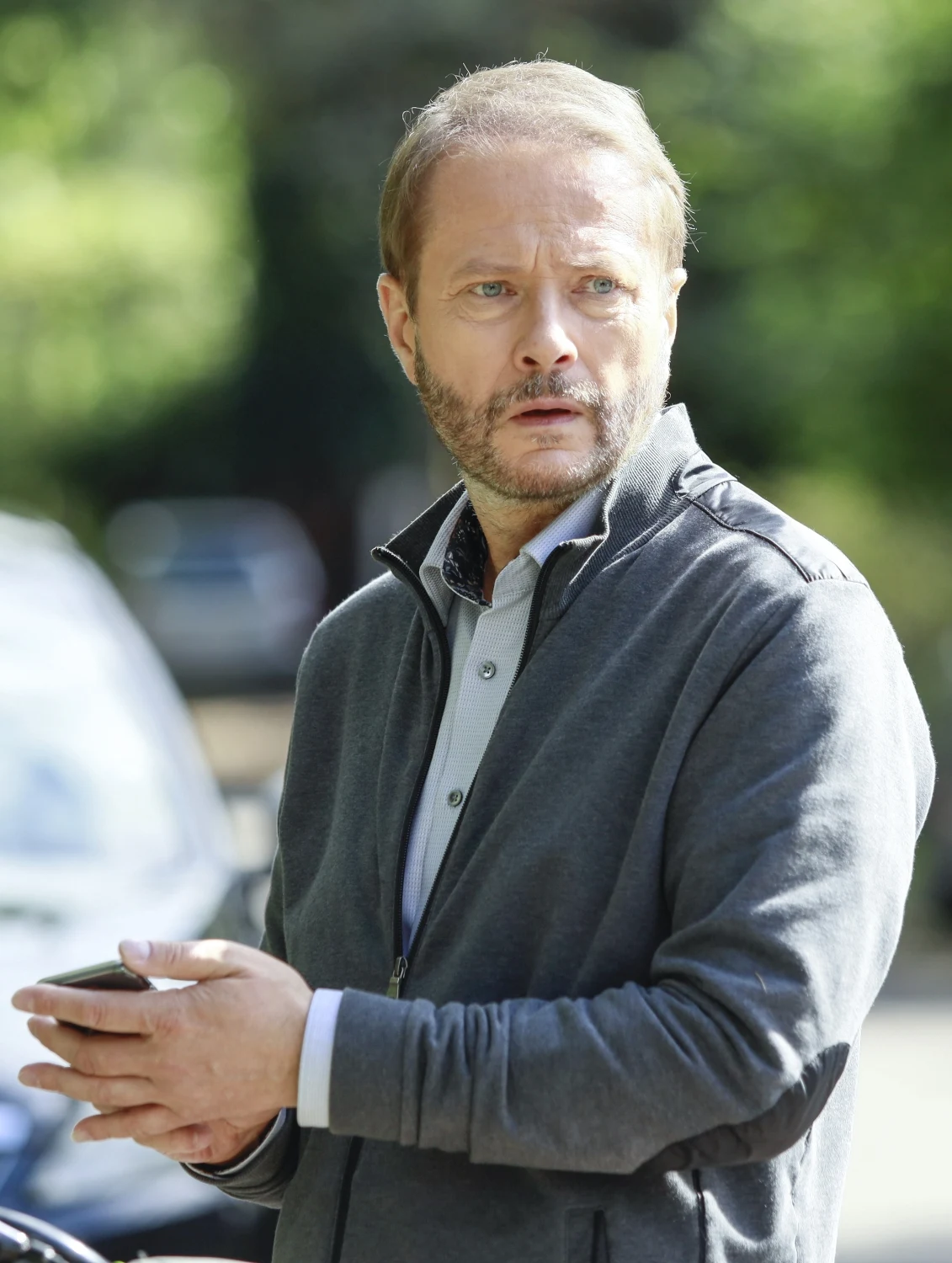 Artur Żmijewski  Artur Żmijewski